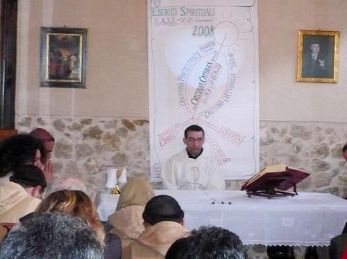 Durante la Santa Messa a conclusione del Raduno Regionale ADP-VV della Sicilia.JPG